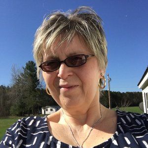 Meet your Posher, Yvonne